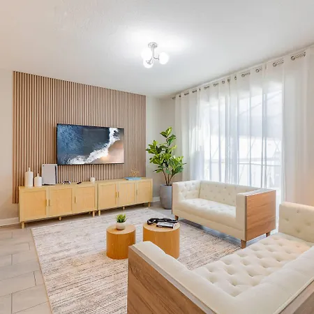 Family 4Br W Private Pool Near Disney Parks